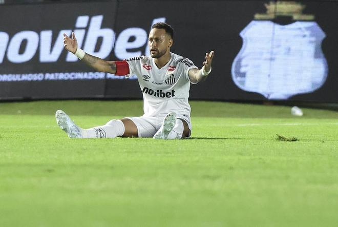 焦点娱乐官方:34岁内马尔世界杯梦碎?曝安帅敲定18人名单无他!已带了8位前锋